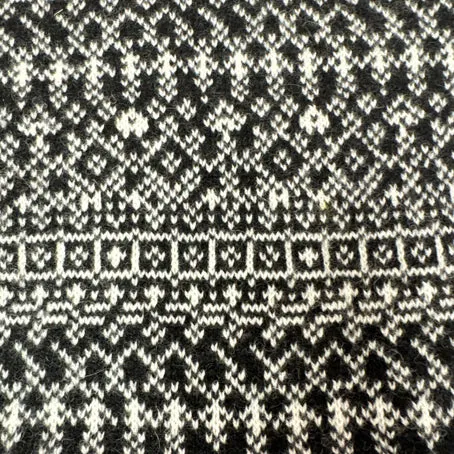 Fair Isle Snood. Black and white.